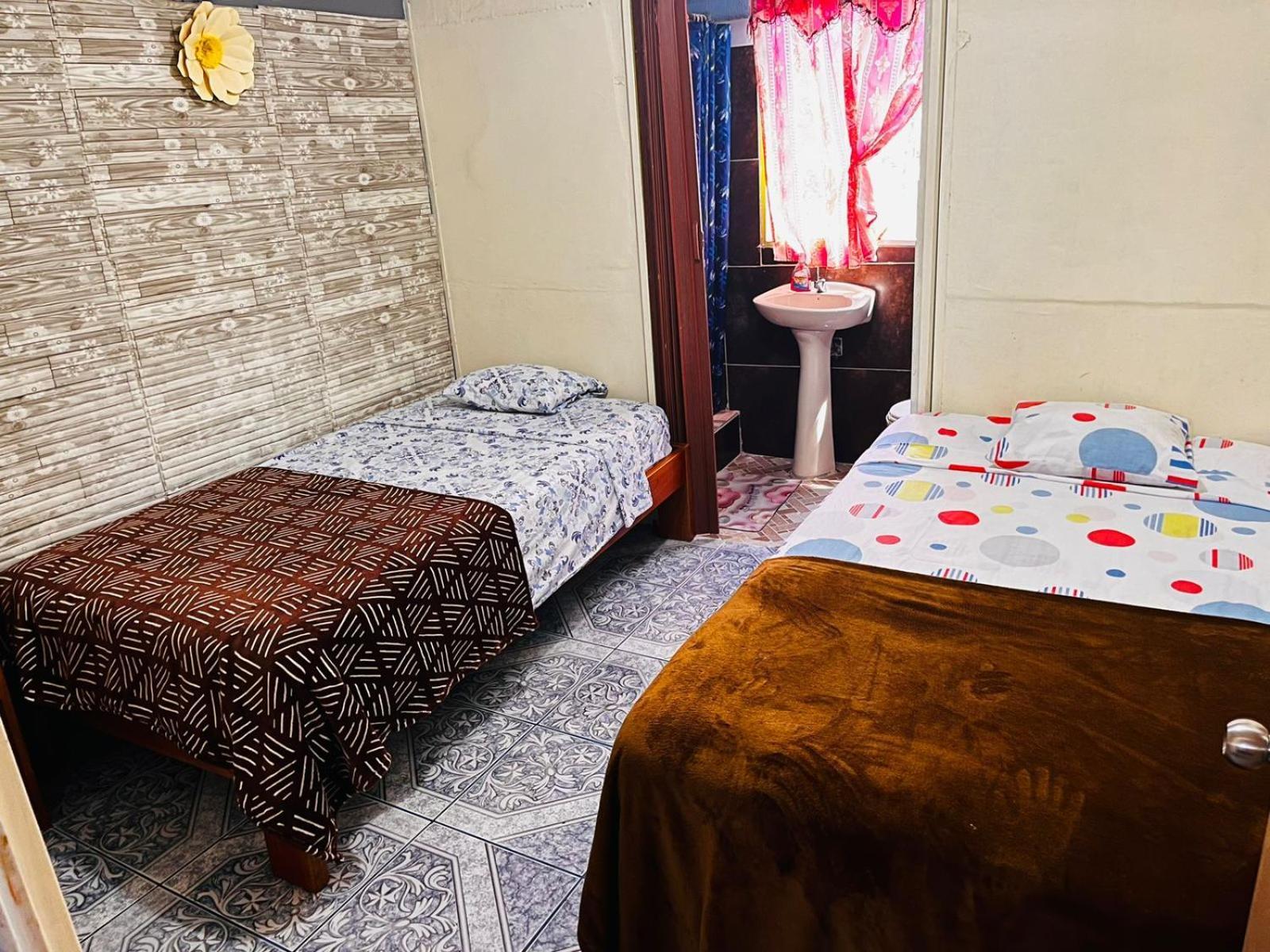 Hospedaje Arvakeni San Cristóbal Cameră foto